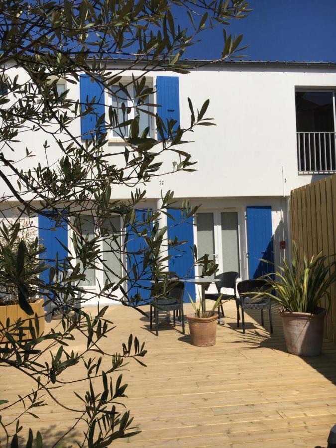 Les Bains - Et Restaurant Hotel Boyardville