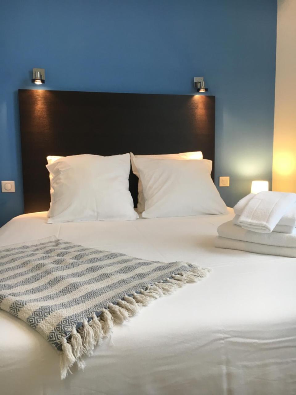 Les Bains - Et Restaurant Hotel 3*